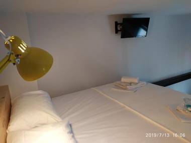 Thess Rooms Georgiou Katechaki 13