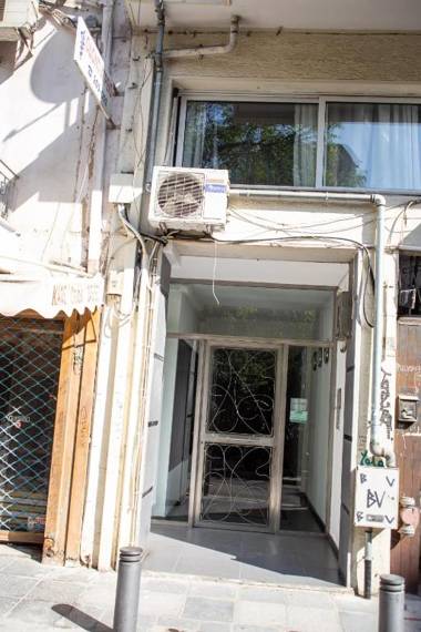 Thessaloniki Center Small Studio Apartment