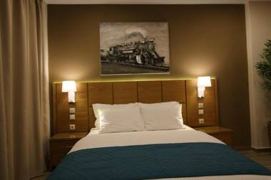 La Place Suites - La Place De La Gare