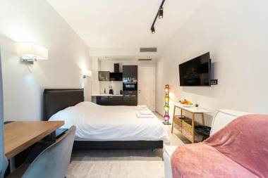 Galleries Elegant Suites