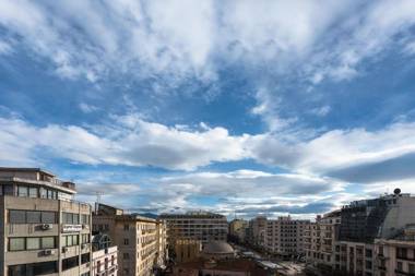 Ultima Suites Nilie Hospitality MGMT