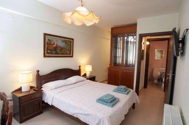 Zennova #8 Kastra Appartment