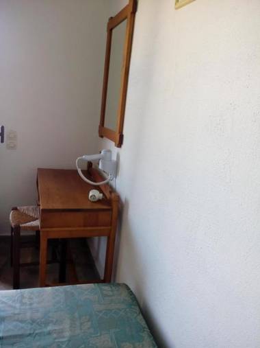 Diamond Beach Apts & Studios