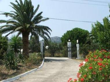 Chrissomallis Apartments