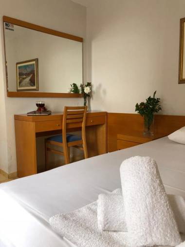 Porto Guest House Skiathos