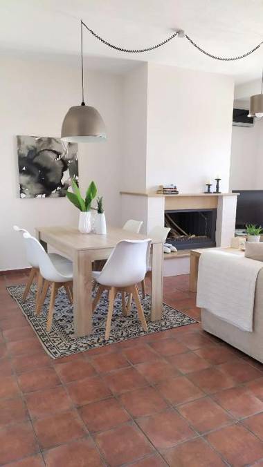 2B Luxurious Villa Io With Private Pool And Stunningt Sea Views