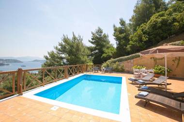 Europa2br2bth Villa With Private Pool And Stunning Sea Views