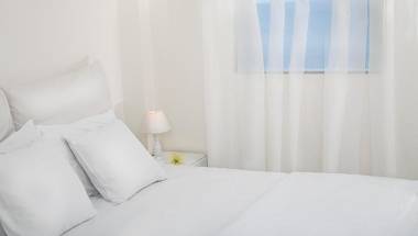 Petradi Beach Lounge Hotel