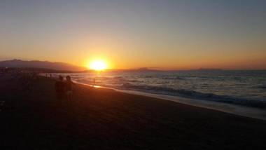 Ilian Beach & Apartments