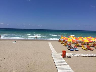 Sunset Seaside Apartments & Studios