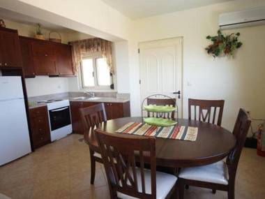 Holiday house for 10 persons with swimming pool