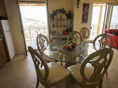 Holiday house for 10 persons with swimming pool