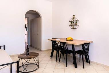 DeAr Apartments with Sea View