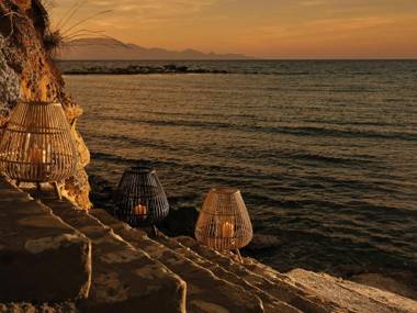 Oceanis Luxury Suites