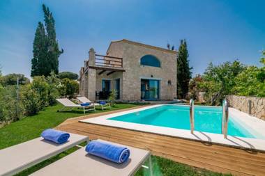 Astarte Villas - Beach Villa Nout