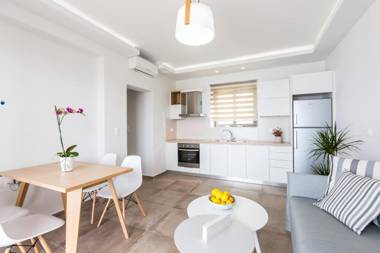 "Thea" Luxury Apartments with great View