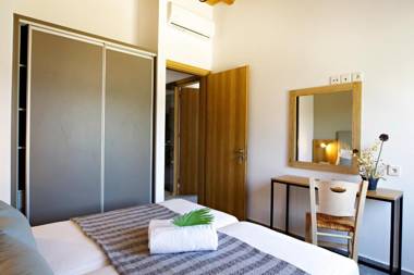 Almond Cottage with a sea view above Plakias