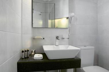 Eleia Seafront Villas