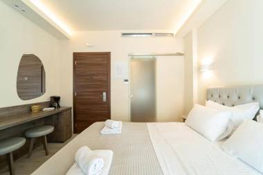 Plateia Rooms