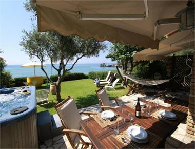Beachfront House 13 Glyfada