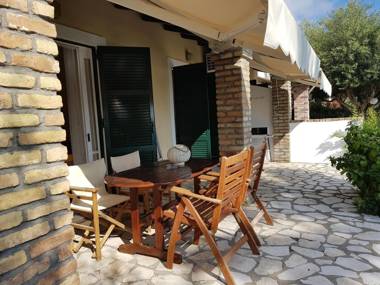 Glyfada Beachfront House Ab3g