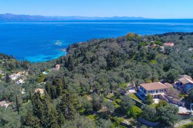 Villa Lemonita: Brand new sea views WiFi near Loggos