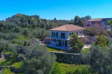 Villa Lemonita: Brand new sea views WiFi near Loggos