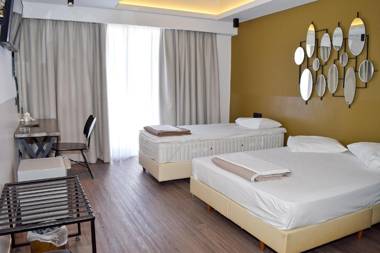 Adonis City Hotel