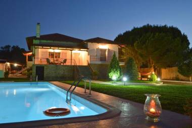 Villa John Dimeon With Private Pool