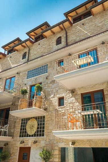 Leda Suites