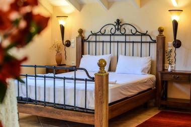 Tramonto Maisonettes & Suites