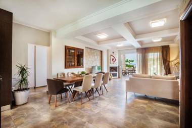 Sunny Villas Exclusive