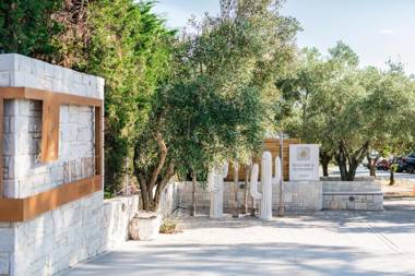 Cocooning Suites by Blue Carpet