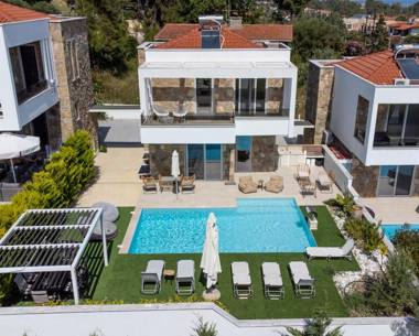 The Miracle Villa - Deluxe Sea View BBQ Private Pool