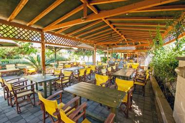 Sunny Garden Apartments