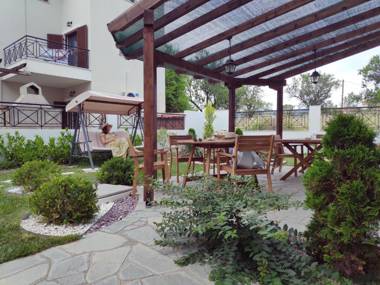 Azur Apartments - Nikiti Halkidiki