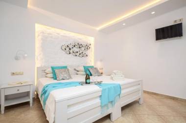 Summer Memories Studios