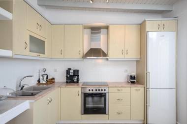 Santa Katerina Apartments & Studios