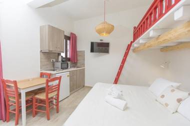 Amalthia Luxury Studios