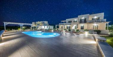 Iphimedeia Luxury Hotel & Suites