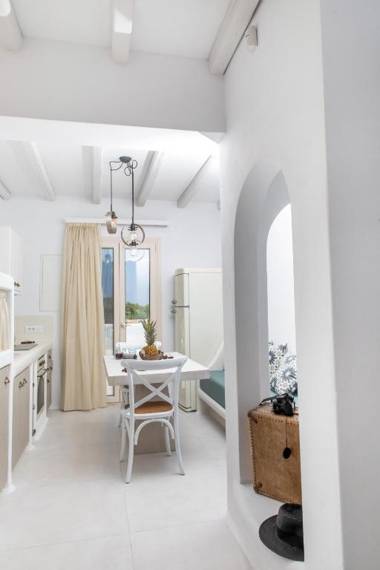 Naxian Lounge Villas