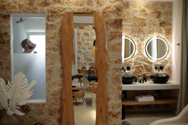 Manda Luxury Apartments