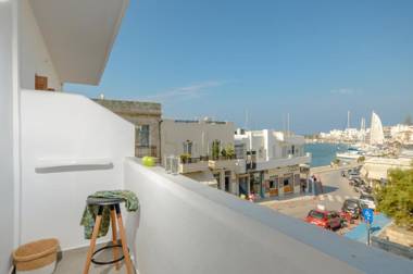 Aegean Jasmine - In The Center