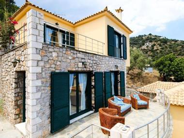 Serene Villa in Pera Melana close to the Seabeach