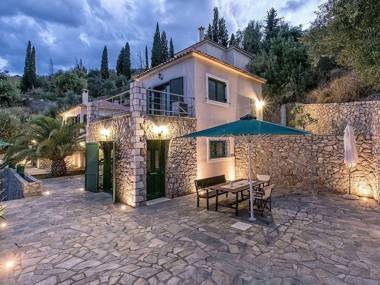 Four Outstanding villas in Pera Melana near Kissakas Beach