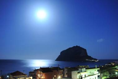 Angela's House Hotel