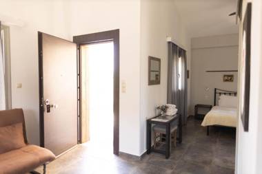 Socrates Organic Village - Wild Olive