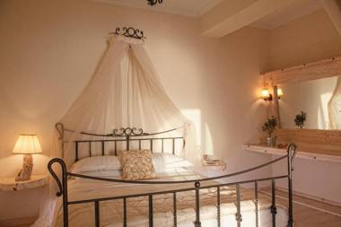 Athermi Suites - Adults Only