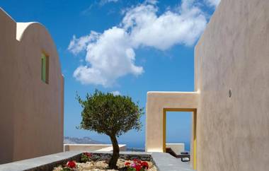 North Santorini - A Luxury Spa Hotel