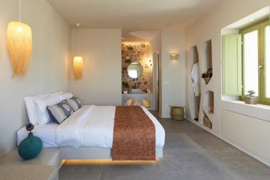 Aeon Suites - Adults Only